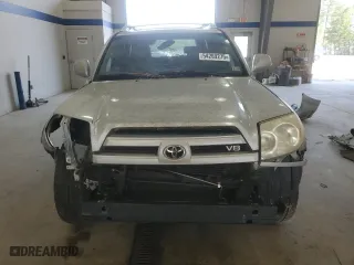 2004 Toyota 4Runner Limited with VIN JTEBT17R548012111, listed as a Copart auction lot 54269275 with 220,468 mi miles and Clean Title. Bid and sale history available at carsss.com. Image 5.