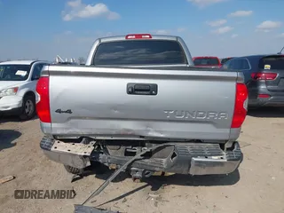 2016 Toyota Tundra 4WD Truck SR5 with VIN 5TFDW5F11GX559846, listed as a IAAI auction lot 41493209 with 258,296 mi miles. Bid and sale history available at carsss.com. Image 16.
