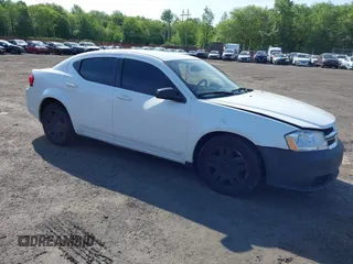 2014 Dodge Avenger SE z VIN 1C3CDZAG3EN218613, wystawiony jako IAAI lot #42247537 z przebiegiem 167 202 mil mil oraz . Historia ofert i sprzedaży dostępna na DreamBid. Obrazek 1.