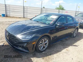2020 Hyundai Sonata SEL z VIN 5NPEF4JA9LH043617, wystawiony jako IAAI lot #42163333 z przebiegiem 61 662 mil mil oraz . Historia ofert i sprzedaży dostępna na DreamBid. Obrazek 18.