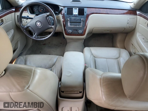 2007 Cadillac DTS V8 z VIN 1G6KD57Y77U125427, wystawiony jako Copart lot #82278094 z przebiegiem 117 812 mil mil oraz Czysty tytuł • Clean title. Historia ofert i sprzedaży dostępna na DreamBid. Obrazek 8.