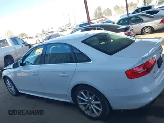 2015 Audi A4 Premium Plus z VIN WAUEFAFL4FN018585, wystawiony jako IAAI lot #41720730 z przebiegiem 65 807 mil mil oraz . Historia ofert i sprzedaży dostępna na DreamBid. Obrazek 14.