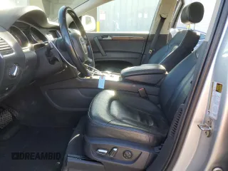 2011 Audi Q7 Premium Plus z VIN WA1LGAFE6BD009566, wystawiony jako Copart lot #46506925 z przebiegiem 121 896 mil mil oraz Szkoda całkowita • Salvage title. Historia ofert i sprzedaży dostępna na DreamBid. Obrazek 7.