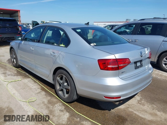 2015 Volkswagen Jetta Sedan 2.0L S with VIN 3VW2K7AJXFM423061, listed as a IAAI auction lot 42083522 with 161,028 mi miles. Bid and sale history available at carsss.com. Image 3.
