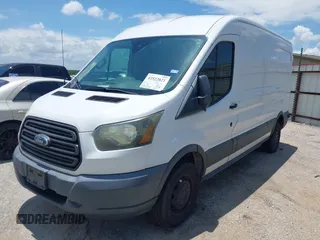 2015 Ford Transit Cargo с VIN 1FTYR2CG0FKA15544, выставлен на аукционе IAAI как лот 42522021 с пробегом 310 509 миль миль и . История ставок и продаж доступна на DreamBid. Изображение 18.