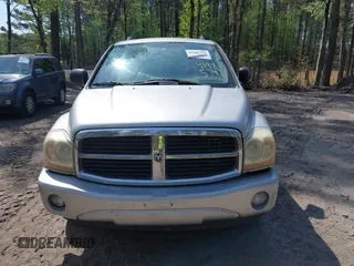 2005 Dodge Durango SLT with VIN 1D4HB48D55F590389, listed as a IAAI auction lot 41985742 with 233,226 mi miles and . Bid and sale history available at DreamBid. Image 6.