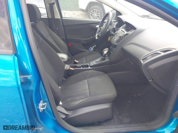 2017 Ford Focus SE with VIN 1FADP3K27HL232446, listed as a IAAI auction lot 41919986 with 98,346 mi miles. Bid and sale history available at carsss.com. Image 5.
