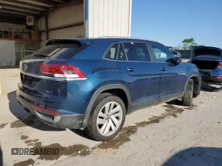 2021 Volkswagen Atlas SE with VIN 1V2KE2CA0MC228707, listed as a Copart auction lot 52641215 with 58,848 mi miles and Salvage title. Bid and sale history available at DreamBid. Image 3.
