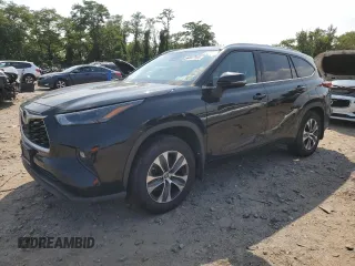2022 Toyota Highlander XLE z VIN 5TDGZRBH6NS567328, wystawiony jako Copart lot #66147185 z przebiegiem 205 654 mil mil oraz Czysty tytuł • Clean title. Historia ofert i sprzedaży dostępna na DreamBid. Obrazek 1.