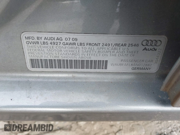 2010 Audi A4 2.0T Premium with VIN WAUBFAFL8AN012882, listed as a IAAI auction lot 41797232 with 189,406 mi miles. Bid and sale history available at carsss.com. Image 9.