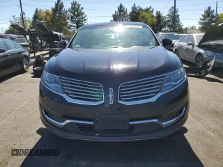 2018 Lincoln MKX Select with VIN 2LMPJ8KR1JBL31885, listed as a Copart auction lot 72625134 with 226,833 mi miles and Salvage Title. Bid and sale history available at carsss.com. Image 5.