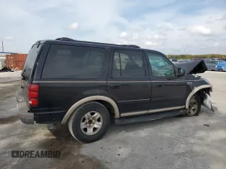 1998 Ford Expedition XLT with VIN 1FMRU17L2WLB80537, listed as a Copart auction lot 78256524 with 219,517 mi miles and Non Repairable. Bid and sale history available at carsss.com. Image 3.