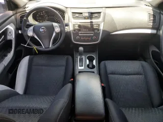 2017 Nissan Altima SR with VIN 1N4AL3AP7HN336807, listed as a Copart auction lot 52427995 with 131,029 mi miles and Clean Title. Bid and sale history available at DreamBid. Image 8.