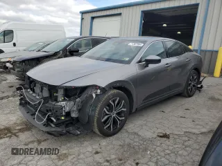 2024 Toyota Crown XLE with VIN JTDAAAAF6R3029203, listed as a Copart auction lot 71307504 with 10,537 mi miles and Salvage Title. Bid and sale history available at carsss.com. Image 1.