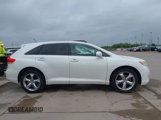 2009 Toyota Venza with VIN 4T3BK11A59U018096, listed as a IAAI auction lot 41920418 with 179,359 mi miles. Bid and sale history available at carsss.com. Image 14.