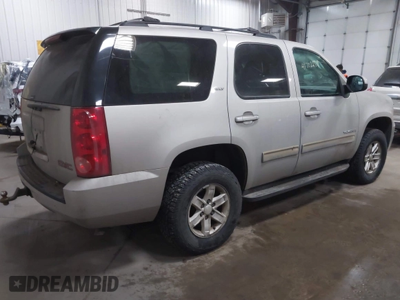 2009 GMC Yukon SLT 4SB with VIN 1GKFK33049R248377, listed as a IAAI auction lot 41702289 with 254,553 mi miles and . Bid and sale history available at DreamBid. Image 4.