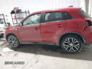 2019 Mitsubishi Outlander ES z VIN JA4AR3AU0KU028836, wystawiony jako IAAI lot #41572645 z przebiegiem 60 915 mil mil oraz . Historia ofert i sprzedaży dostępna na DreamBid. Obrazek 14.