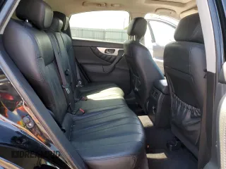 2016 Infiniti QX70 z VIN JN8CS1MW7GM752703, wystawiony jako Copart lot #45686395 z przebiegiem 146 176 mil mil oraz Szkody całkowita. Historia ofert i sprzedaży dostępna na DreamBid. Obrazek 11.