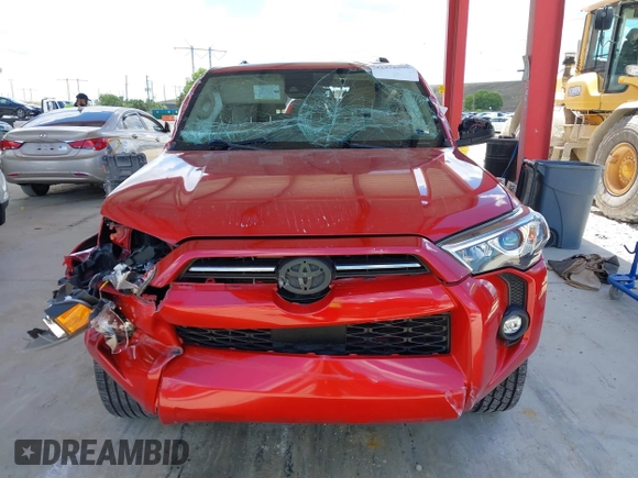 2021 Toyota 4Runner SR5 with VIN JTEEU5JR9M5232380, listed as a IAAI auction lot 42270096 with 84,329 mi miles and . Bid and sale history available at DreamBid. Image 6.