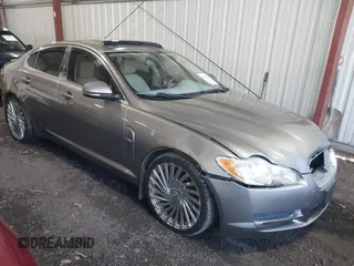 2010 Jaguar XF Premium Luxury with VIN SAJWA0GB4ALR51687, listed as a IAAI auction lot 41559866 with 162,997 mi miles. Bid and sale history available at carsss.com. Image 1.
