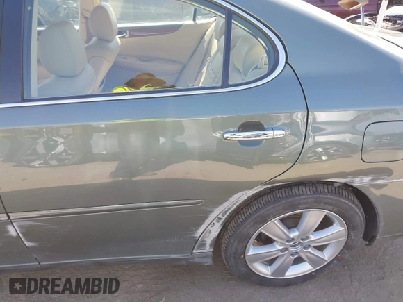 2005 Lexus ES 350 z VIN JTHBA30G655098075, wystawiony jako IAAI lot #42314272 z przebiegiem 78 012 mil mil oraz . Historia ofert i sprzedaży dostępna na DreamBid. Obrazek 18.