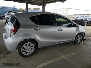 2015 Toyota Prius c One with VIN JTDKDTB36F1583103, listed as a Copart auction lot 49473405 with 109,356 mi miles and Salvage Title. Bid and sale history available at carsss.com. Image 3.