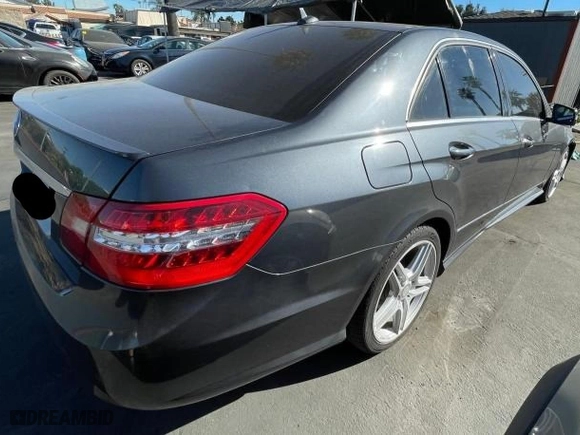 2013 Mercedes-Benz E-Class E 350 Luxury with VIN WDDHF5KB6DA746536, listed as a Copart auction lot 48439175 with 158,468 mi miles and Clean Title. Bid and sale history available at carsss.com. Image 4.