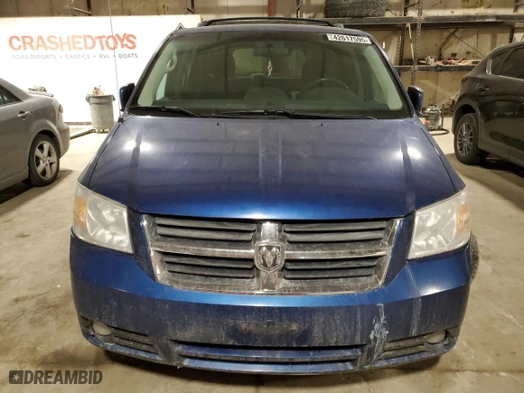 2010 Dodge Grand Caravan SXT with VIN 2D4RN5D14AR101531, listed as a Copart auction lot 42617595 with 238,350 mi miles and Salvage Title. Bid and sale history available at carsss.com. Image 5.