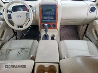 2006 Ford Explorer Eddie Bauer z VIN 1FMEU74E76UA33213, wystawiony jako Copart lot #62322315 z przebiegiem 158 510 mil mil oraz Czysty tytuł • Clean title. Historia ofert i sprzedaży dostępna na DreamBid. Obrazek 8.