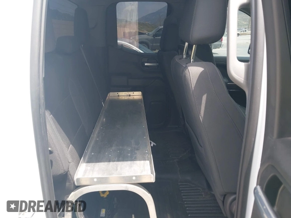 2021 Chevrolet Silverado 1500 LT with VIN 1GCRYDED5MZ372728, listed as a IAAI auction lot 42127165 with 162,277 mi miles and . Bid and sale history available at DreamBid. Image 8.