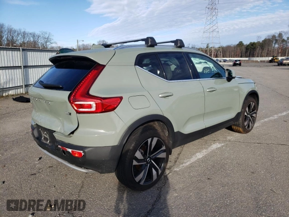 2023 Volvo XC40 Plus Bright Theme with VIN YV4L12UN6P2099852, listed as a Copart auction lot 86866294 with 13,540 mi miles and Salvage Title. Bid and sale history available at DreamBid. Image 3.