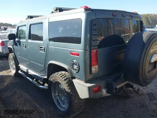 2008 Hummer H2 SUV with VIN 5GRGN23878H109547, listed as a IAAI auction lot 41648526 with 181,692 mi miles. Bid and sale history available at carsss.com. Image 3.