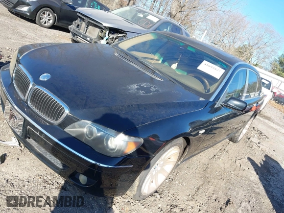 2006 BMW 7 Series 750Li with VIN WBAHN83536DT35584, listed as a IAAI auction lot 41693827 with 173,778 mi miles. Bid and sale history available at carsss.com. Image 2.