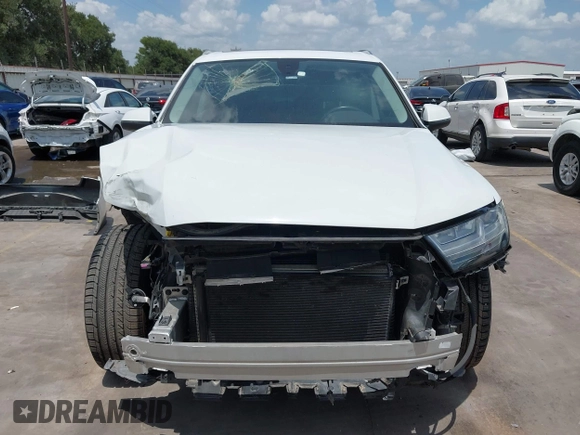 2017 Audi Q7 Premium Plus with VIN WA1LHAF79HD037532, listed as a IAAI auction lot 42549373 with 50,076 mi miles and . Bid and sale history available at DreamBid. Image 6.