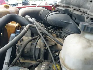 2002 Dodge 1500 with VIN 3D7HU18Z72G112461, listed as a IAAI auction lot 42479413 with 196,257 mi miles and . Bid and sale history available at DreamBid. Image 12.