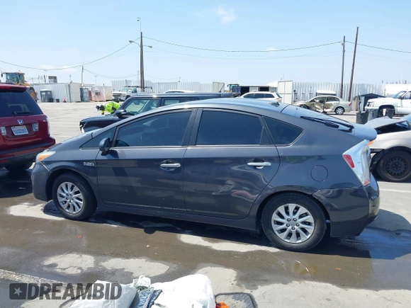 2012 Toyota Prius with VIN JTDKN3DP0C3008539, listed as a IAAI auction lot 42586722 with 132,680 mi miles and . Bid and sale history available at DreamBid. Image 14.