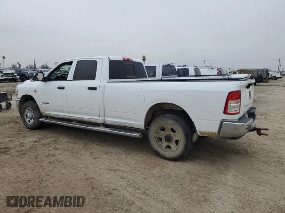 2019 Ram 3500 Tradesman with VIN 3C63R3GL0KG719615, listed as a Copart auction lot 85771924 with 241,921 mi miles and Clean Title. Bid and sale history available at carsss.com. Image 2.