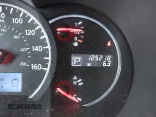 2015 Nissan Quest SV with VIN JN8AE2KP8F9125445, listed as a IAAI auction lot 42040196 with 125,218 mi miles. Bid and sale history available at carsss.com. Image 15.