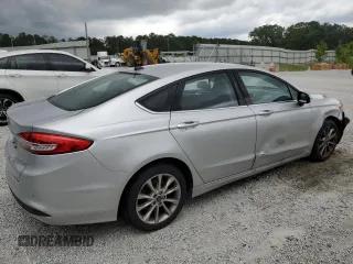 2017 Ford Fusion SE with VIN 3FA6P0H71HR260335, listed as a Copart auction lot 57857705 with 160,133 mi miles and Salvage title. Bid and sale history available at DreamBid. Image 3.