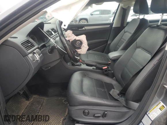 2015 Volkswagen Passat Wolfsburg Edition with VIN 1VWAT7A30FC117692, listed as a Copart auction lot 55518375 with 126,724 mi miles and Clean title. Bid and sale history available at DreamBid. Image 7.