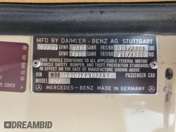 1989 Mercedes-Benz 560 SL z VIN WDBBA48D9KA102252, wystawiony jako Copart lot #61684484 z przebiegiem 111 537 mil mil oraz Szkoda całkowita • Salvage title. Historia ofert i sprzedaży dostępna na DreamBid. Obrazek 14.