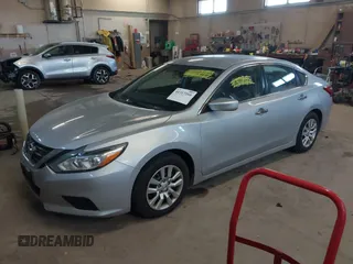 2016 Nissan Altima 2.5 S with VIN 1N4AL3APXGC168669, listed as a IAAI auction lot 41317266 with 203,240 mi miles. Bid and sale history available at carsss.com. Image 2.