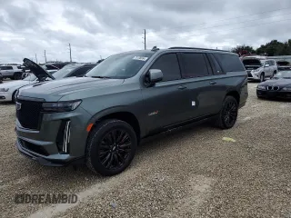 2024 Cadillac Escalade ESV AWD V-Series z VIN 1GYS4SK97RR304742, wystawiony jako Copart lot #74136064 z przebiegiem 2558 mil mil oraz Nie do naprawy. Historia ofert i sprzedaży dostępna na DreamBid. Obrazek 1.