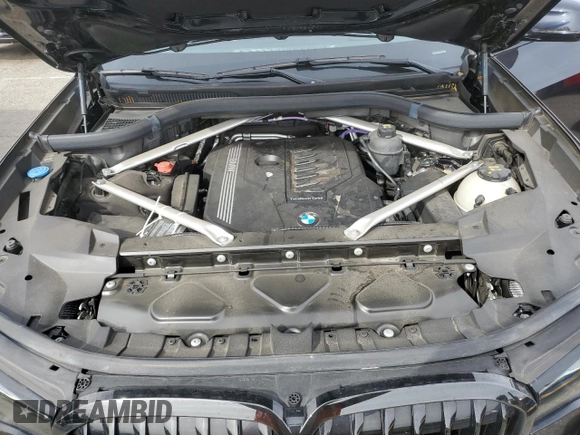 2022 BMW X7 xDrive40i with VIN 5UXCW2C00N9M54284, listed as a Copart auction lot 46675775 with 37,386 mi miles and Salvage Title. Bid and sale history available at carsss.com. Image 12.
