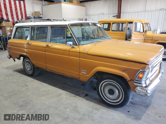 1972 Jeep Grand Wagoneer with VIN J2A144CN29869, listed as a Copart auction lot 73240394 with 83,806 mi miles and Clean title. Bid and sale history available at DreamBid. Image 4.