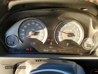 2018 BMW M4 with VIN WBS4Z9C59JEA24106, listed as a Copart auction lot 86923274 with 24,235 mi miles and Salvage title. Bid and sale history available at DreamBid. Image 9.