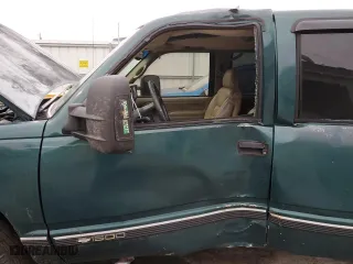 1997 Chevrolet Tahoe with VIN 1GNEK13R5VJ420751, listed as a Copart auction lot 44770025 with 236,378 mi miles and Salvage Title. Bid and sale history available at carsss.com. Image 7.