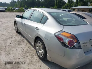 2009 Nissan Altima SL with VIN 1N4AL21E59C147031, listed as a IAAI auction lot 42434371 with 250,060 mi miles and . Bid and sale history available at DreamBid. Image 3.
