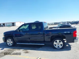 2008 Chevrolet Silverado 1500 LTZ with VIN 2GCEK133981331008, listed as a IAAI auction lot 42228223 with 288,199 mi miles and . Bid and sale history available at DreamBid. Image 15.