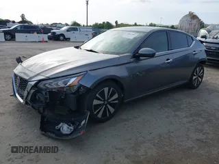2019 Nissan Altima SL with VIN 1N4BL4EV4KC253275, listed as a IAAI auction lot 42041867 with 70,429 mi miles and . Bid and sale history available at DreamBid. Image 18.